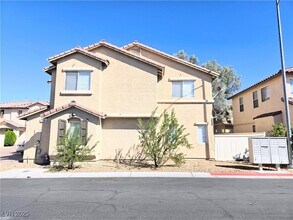 Building Photo - 7858 Warwickshire Way