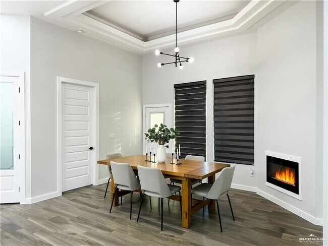 Building Photo - 27 Cooper Ln