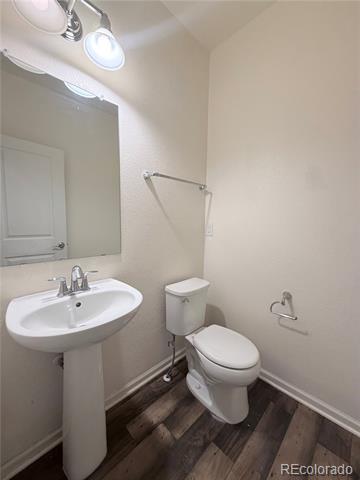 Building Photo - 1517 S Dallas Cir