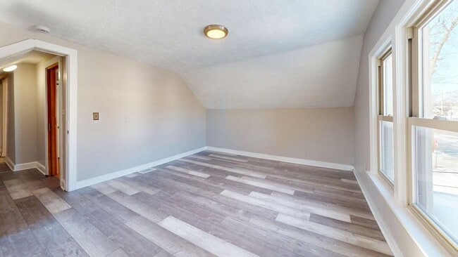 Building Photo - 3 Bedroom House - Old Brooklyn, Cleveland