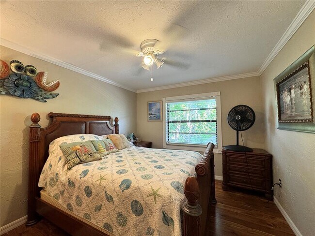 Building Photo - 10443 Waterbird Way