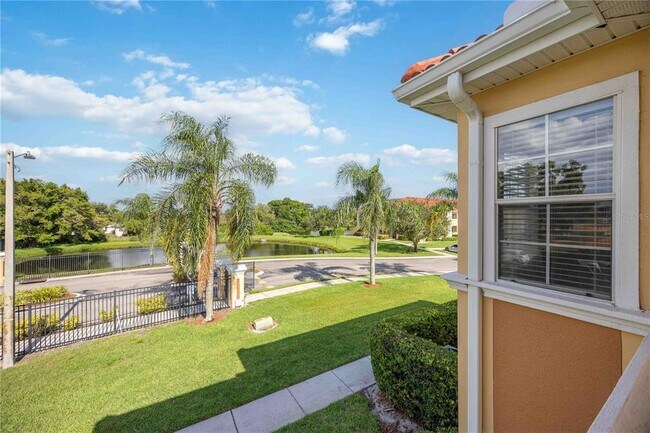 Building Photo - 1195 Villagio Cir