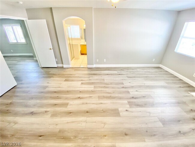 Building Photo - 5388 Runningbrook Rd
