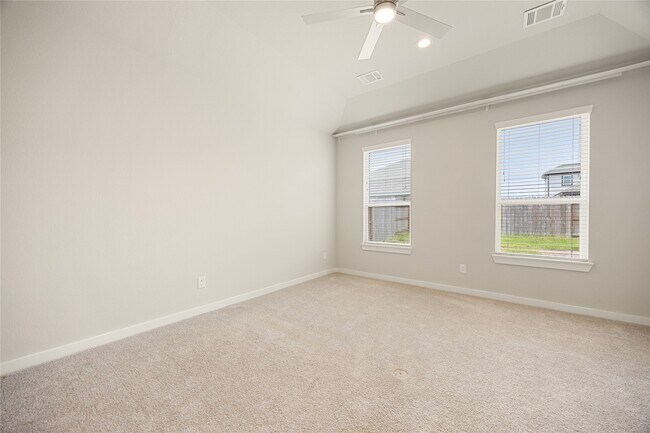 Building Photo - 27118 Peaceful Cv Dr
