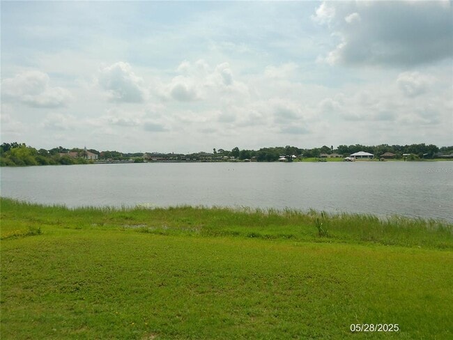 Building Photo - 1111 Cypress Gardens Blvd