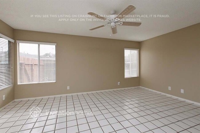 Building Photo - 10533 Gramercy Pl
