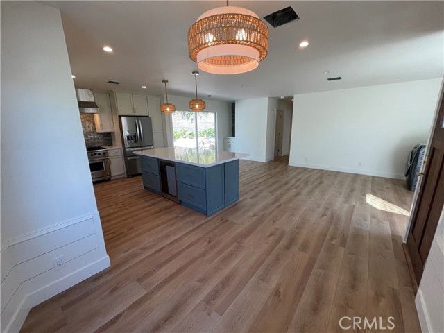 Building Photo - 536 1st St