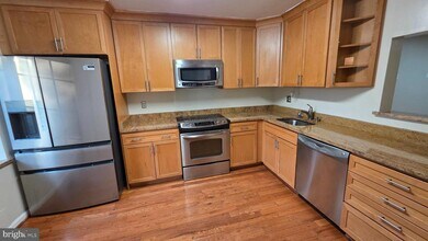 Building Photo - 13 Wellspring Cir