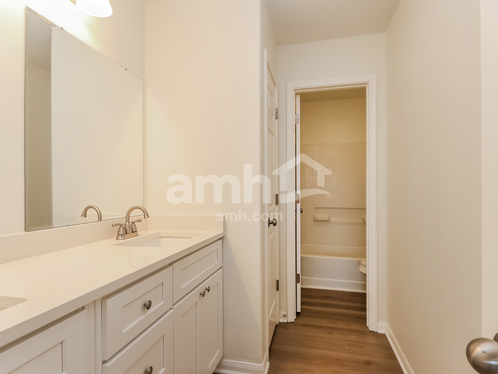 Building Photo - 910 Redcrest Springs Ct