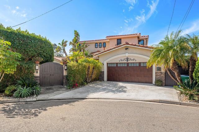 Building Photo - 6404 Avenida Wilfredo