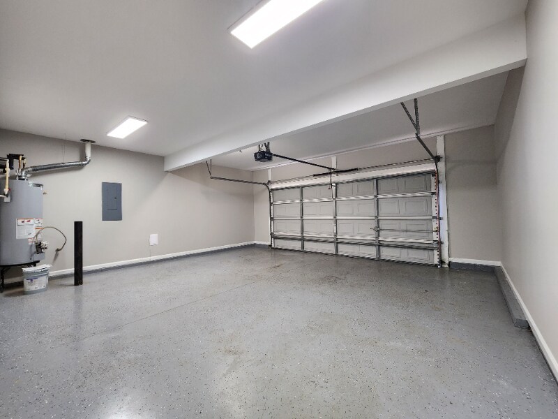 Building Photo - 383 Castleton Cir