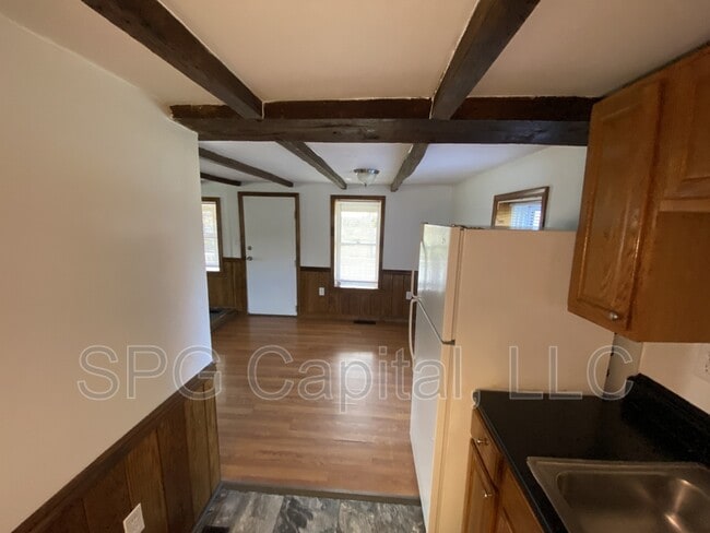 Building Photo - 2764 Heidlersburg Rd