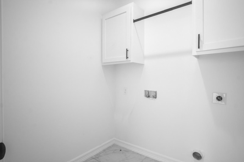 Building Photo - 2701 Harmony St