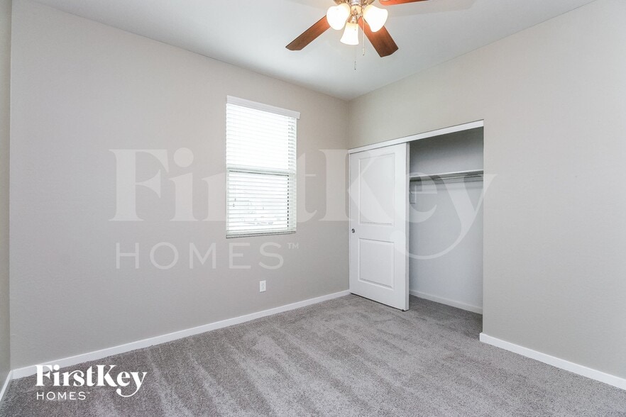 Building Photo - 7177 E Bobwhite Ct