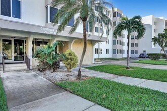 Building Photo - 250 180th Dr