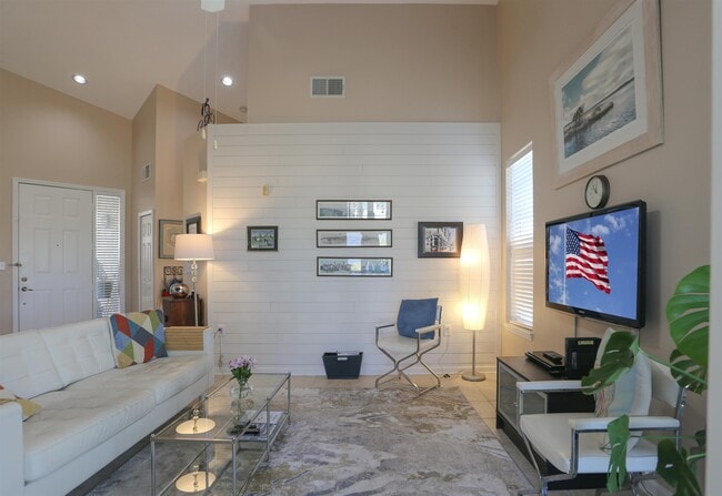 Building Photo - 1401 Carnoustie Ct