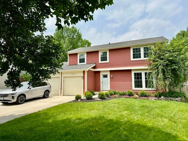 Building Photo - 2008 Edmunds Ct