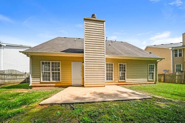 Building Photo - 782 Mesa Rd