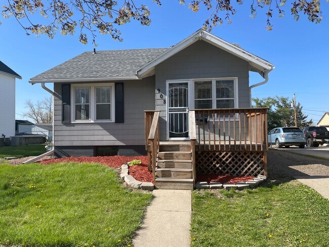 Primary Photo - 2 Bedroom 1 Bathroom