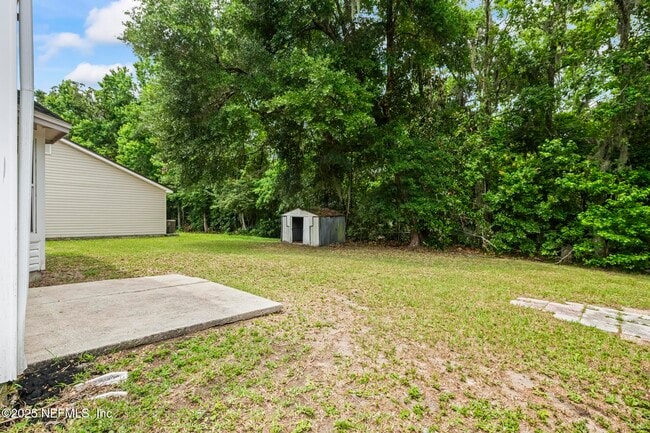 Building Photo - 517 Tuxedo Ct