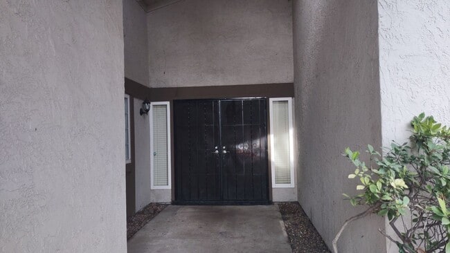 Building Photo - 8956 Red Leaf Way