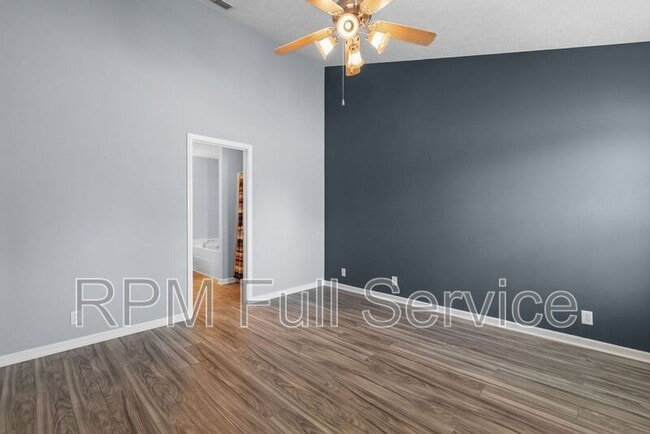 Building Photo - 3410 Risen Star Dr