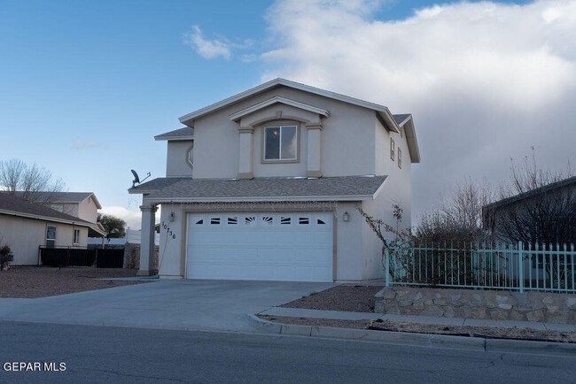 Building Photo - 10736 Canyon Sage Dr