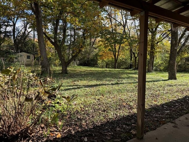 Building Photo - 2313 Lynn Rd NW