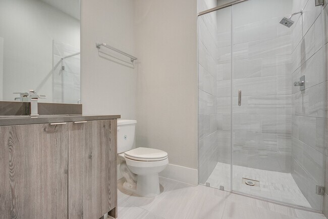 Building Photo - 1615 Wheeler Ave