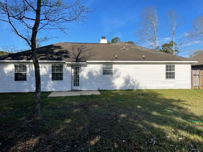 Building Photo - Charming 3-Bedroom Home in Ocean Springs!