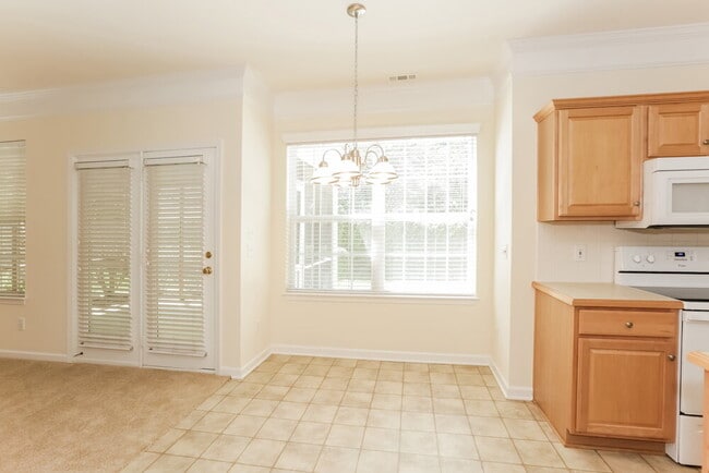 Building Photo - 6571 Derby Ln NW