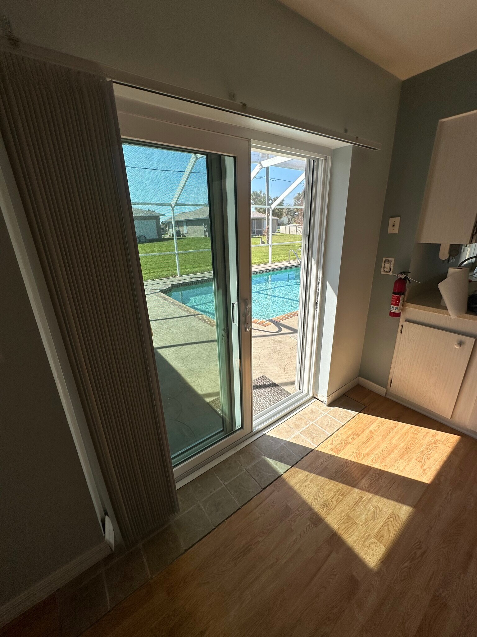 Extra room exit to pool - 18637 Lake Worth Blvd