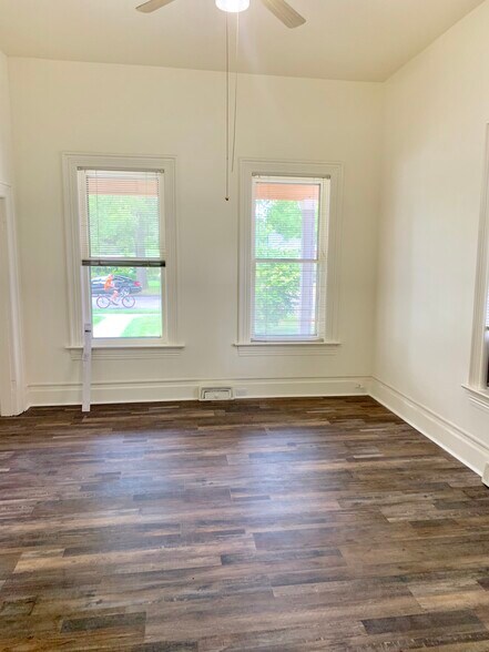 Building Photo - 1035 S 800 E
