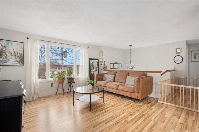 Building Photo - 40 Paolino St