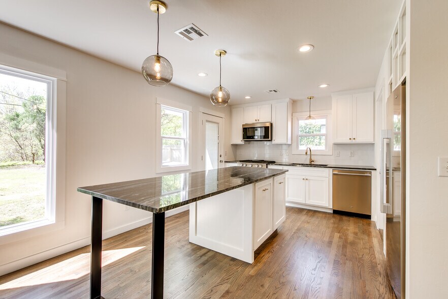 Building Photo - 3012 NW 44th St