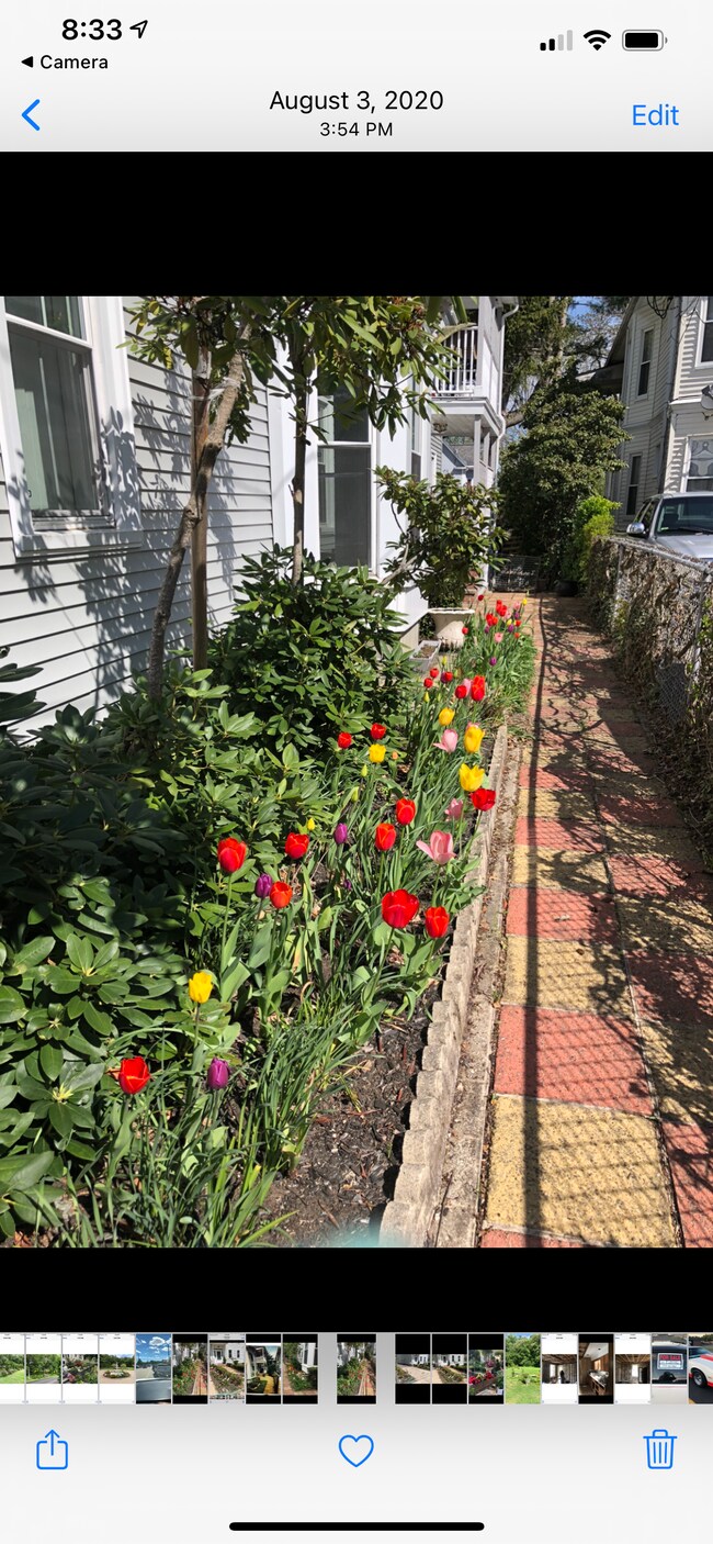 Building Photo - 123 S Pleasant St