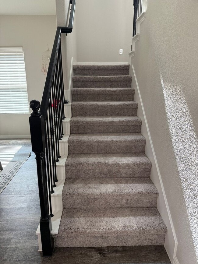 Building Photo - Spacious 4BR4B with Flex Room & OverSized Patio in Aubrey ArrowBrooke