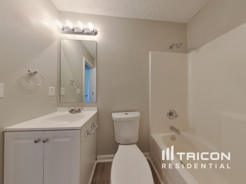 Building Photo - 5108 Cumberland Ct