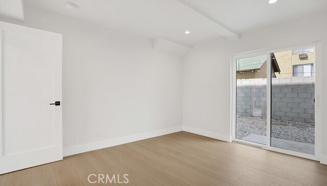 Building Photo - 1211 N Kingsley Dr