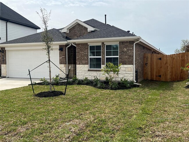 Building Photo - 4954 Pne Hvn Ln