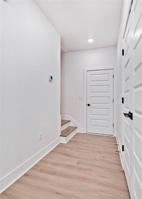 Building Photo - 2 Haslemere Dr