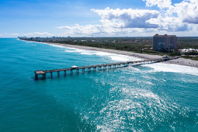 Building Photo - 4161 U.S. Hwy 1