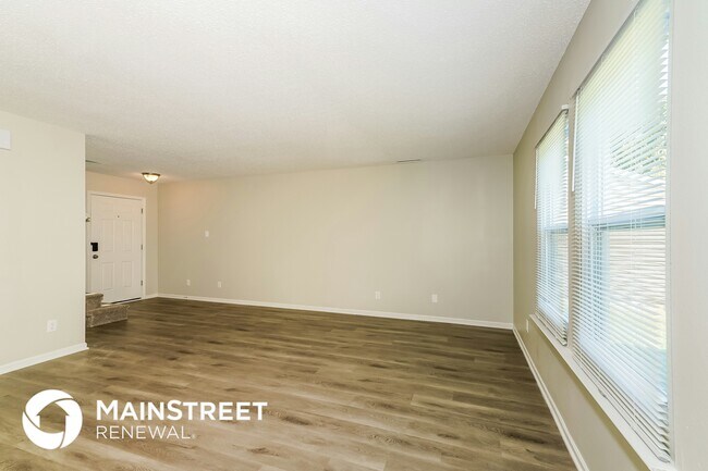 Building Photo - 138 Frostwood Ln