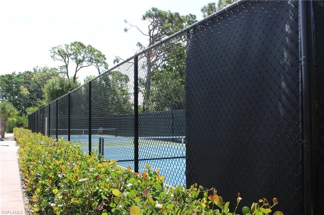 Tennis Court - 290 Naples Cove Dr