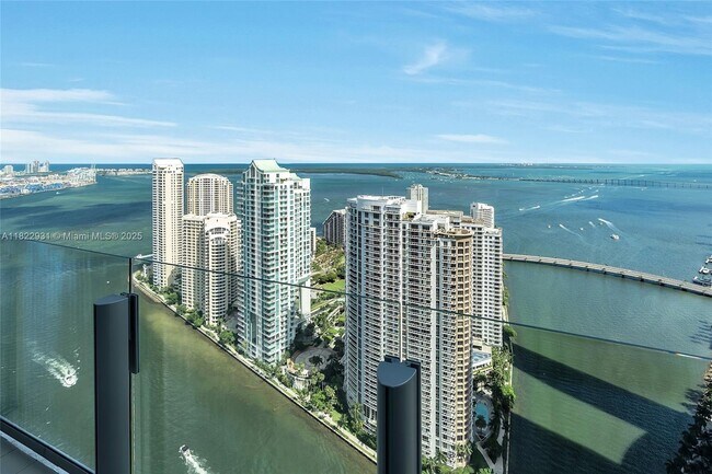Building Photo - 300 Biscayne Blvd Way