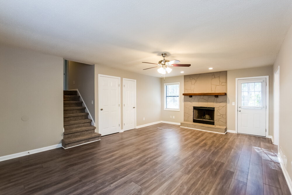Building Photo - 3055 Sumit Wood Dr NW