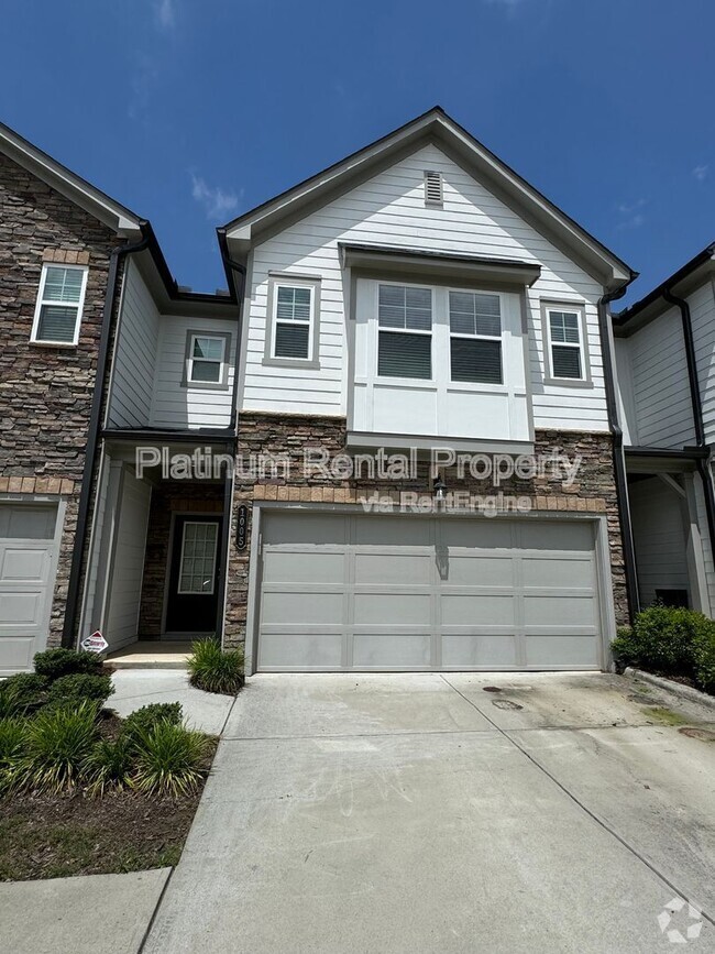 Building Photo - 1005 Ramon Dr