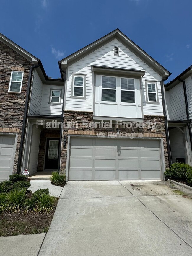 Building Photo - 1005 Ramon Dr