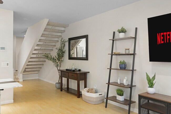 Building Photo - 3054 Rue D’Orleans