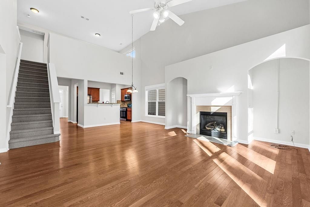 Building Photo - 3476 Harvest Ridge Ln NE